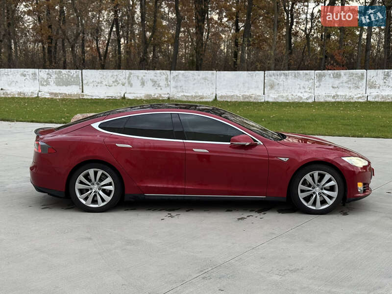 Ліфтбек Tesla Model S 2013 в Луцьку фото 4 Ліфтбек Tesla Model S 2013 в Луцьку
