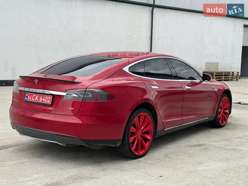 Ліфтбек Tesla Model S 2014 в Вінниці фото 5 Ліфтбек Tesla Model S 2014 в Вінниці