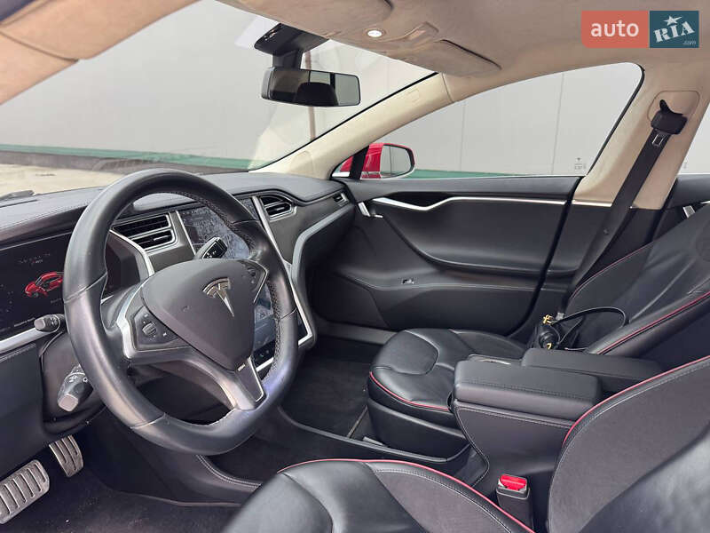 Ліфтбек Tesla Model S 2014 в Вінниці фото 12 Ліфтбек Tesla Model S 2014 в Вінниці