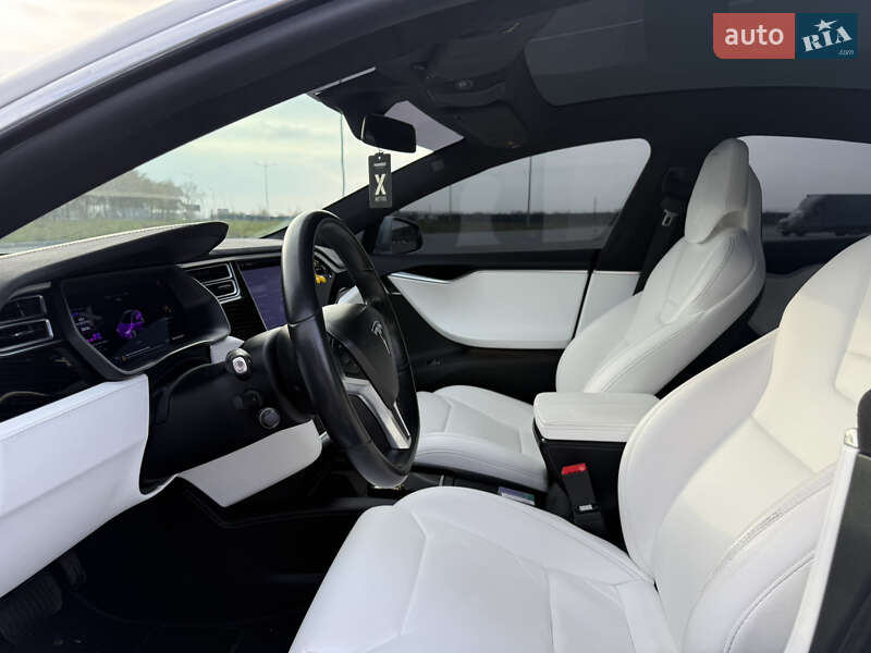 Ліфтбек Tesla Model S 2017 в Кам'янському фото 23 Ліфтбек Tesla Model S 2017 в Кам'янському