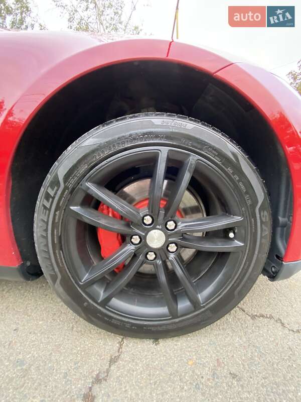 Ліфтбек Tesla Model S 2013 в Одесі фото 10 Ліфтбек Tesla Model S 2013 в Одесі