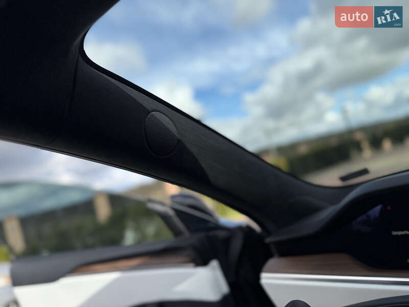 Лифтбек Tesla Model S 2024 в Дрогобыче фото 67 Лифтбек Tesla Model S 2024 в Дрогобыче