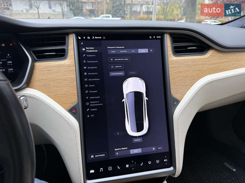 Ліфтбек Tesla Model S 2019 в Дніпрі фото 36 Ліфтбек Tesla Model S 2019 в Дніпрі