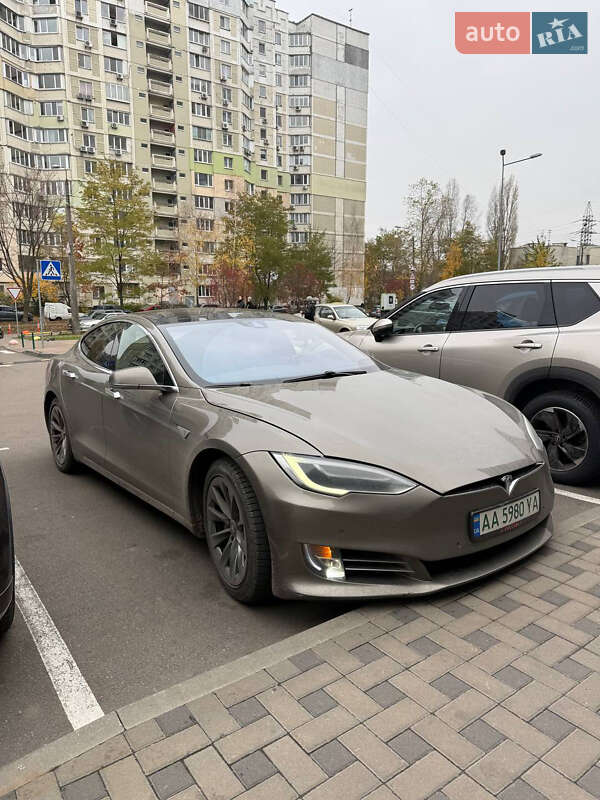 Ліфтбек Tesla Model S 2016 в Березівці фото Ліфтбек Tesla Model S 2016 в Березівці
