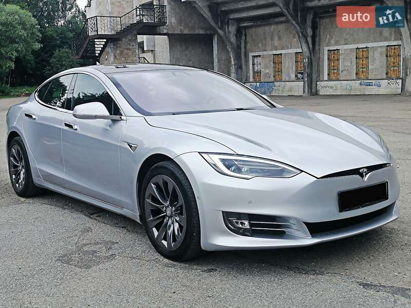 Ліфтбек Tesla Model S 2018 в Івано-Франківську фото 2 Ліфтбек Tesla Model S 2018 в Івано-Франківську