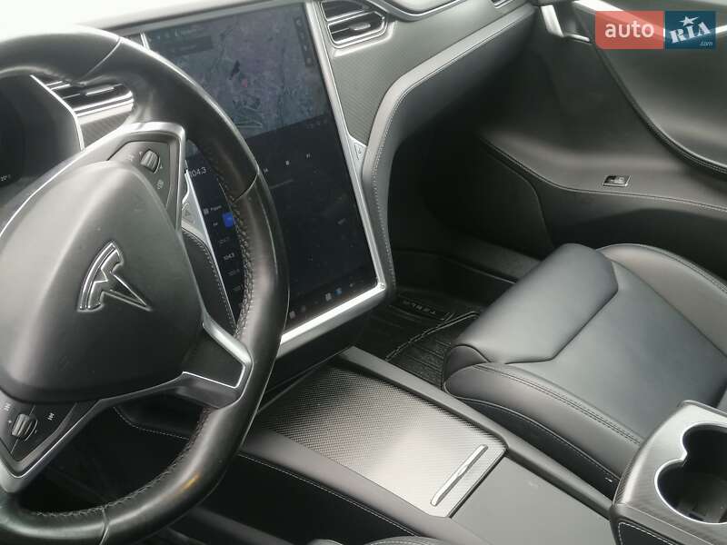Ліфтбек Tesla Model S 2018 в Івано-Франківську фото 36 Ліфтбек Tesla Model S 2018 в Івано-Франківську