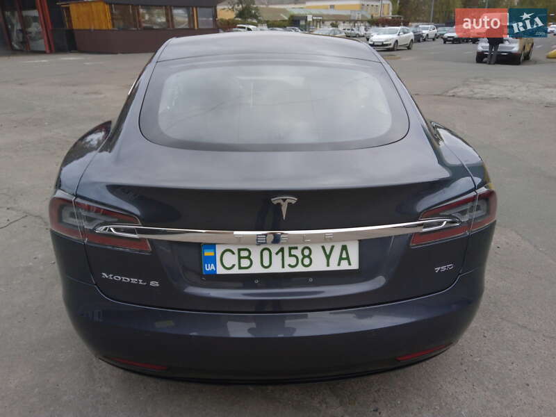Лифтбек Tesla Model S 2017 в Нежине фото 8 Лифтбек Tesla Model S 2017 в Нежине