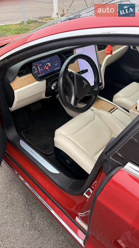 Лифтбек Tesla Model S 2019 в Одессе фото 9 Лифтбек Tesla Model S 2019 в Одессе