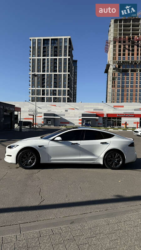 Лифтбек Tesla Model S 2023 в Львове фото 7 Лифтбек Tesla Model S 2023 в Львове