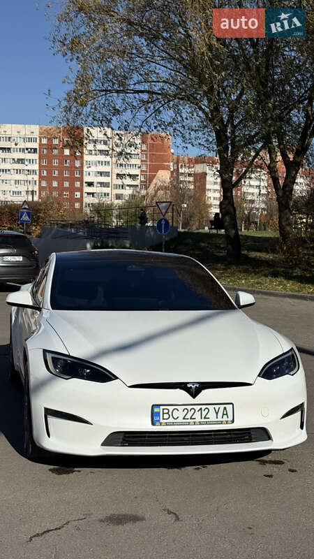 Лифтбек Tesla Model S 2023 в Львове