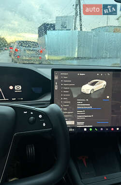 Ліфтбек Tesla Model S 2023 в Львові