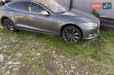 Лифтбек Tesla Model S 2013 в Самборе