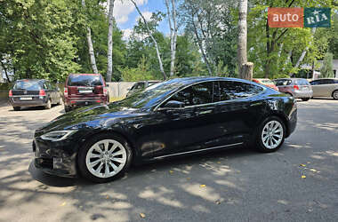 Ліфтбек Tesla Model S 2017 в Чорноморську