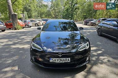 Ліфтбек Tesla Model S 2017 в Чорноморську