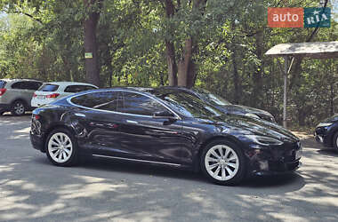Ліфтбек Tesla Model S 2017 в Чорноморську