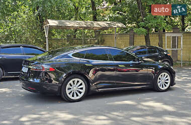 Ліфтбек Tesla Model S 2017 в Чорноморську