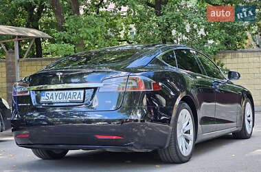 Ліфтбек Tesla Model S 2017 в Чорноморську