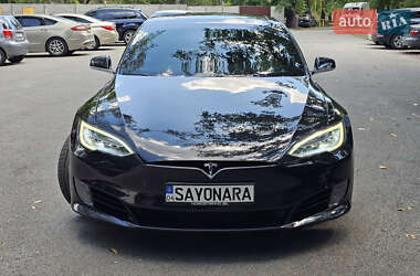 Ліфтбек Tesla Model S 2017 в Чорноморську