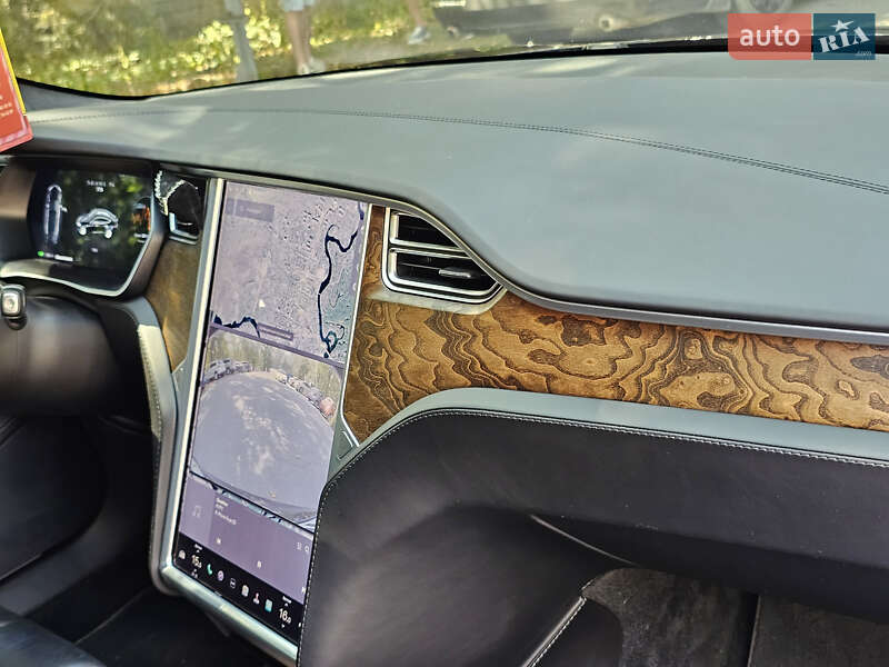 Ліфтбек Tesla Model S 2017 в Чорноморську