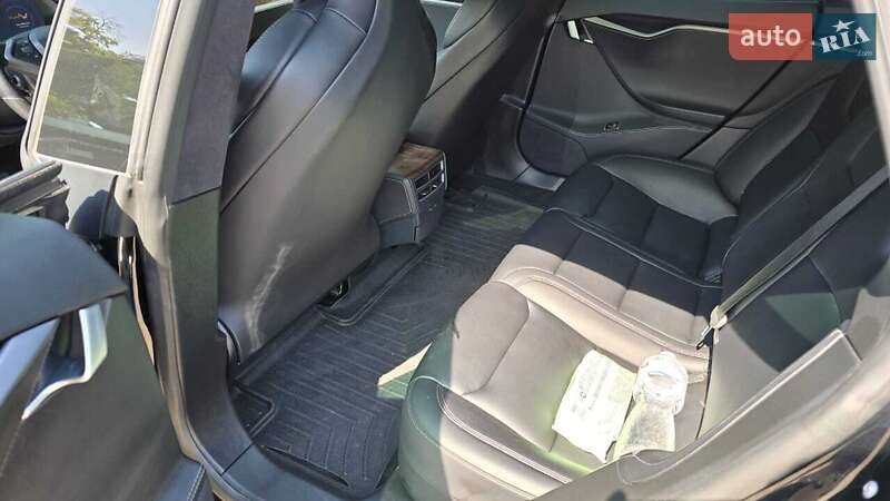 Лифтбек Tesla Model S 2019 в Запорожье фото 8 Лифтбек Tesla Model S 2019 в Запорожье