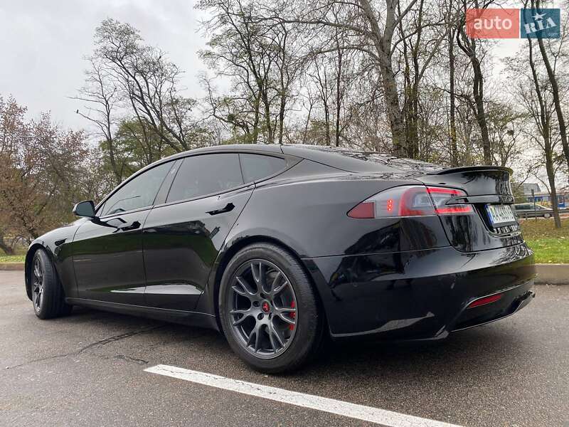 Лифтбек Tesla Model S 2021 в Киеве фото 11 Лифтбек Tesla Model S 2021 в Киеве