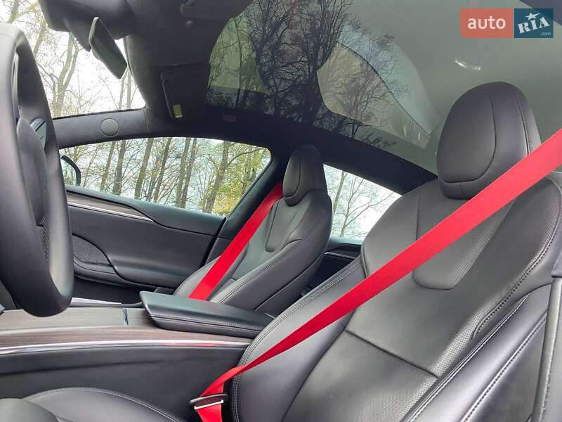 Лифтбек Tesla Model S 2021 в Киеве фото 23 Лифтбек Tesla Model S 2021 в Киеве