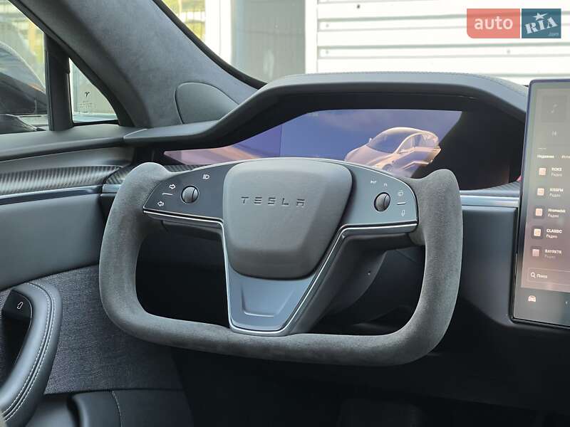 Лифтбек Tesla Model S 2022 в Киеве