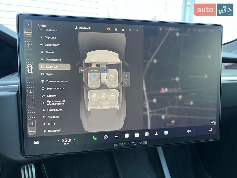 Лифтбек Tesla Model S 2022 в Киеве