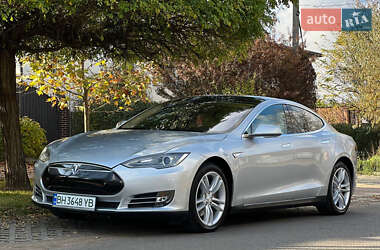 Лифтбек Tesla Model S 2012 в Одессе