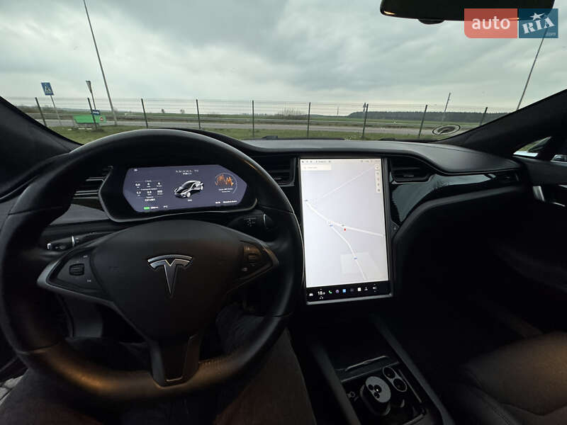Лифтбек Tesla Model S 2019 в Радивилове фото 37 Лифтбек Tesla Model S 2019 в Радивилове
