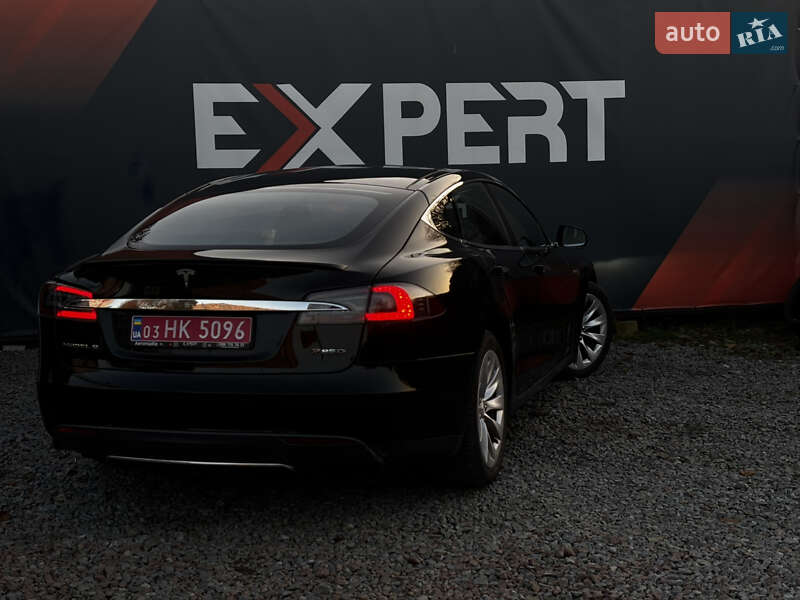 Лифтбек Tesla Model S 2015 в Львове фото 6 Лифтбек Tesla Model S 2015 в Львове