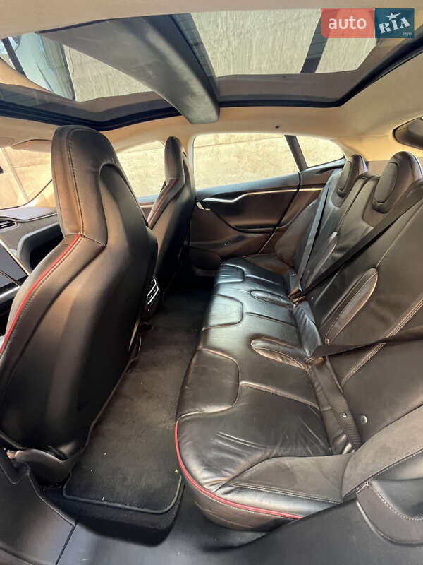 Ліфтбек Tesla Model S 2013 в Білій Церкві фото 5 Ліфтбек Tesla Model S 2013 в Білій Церкві