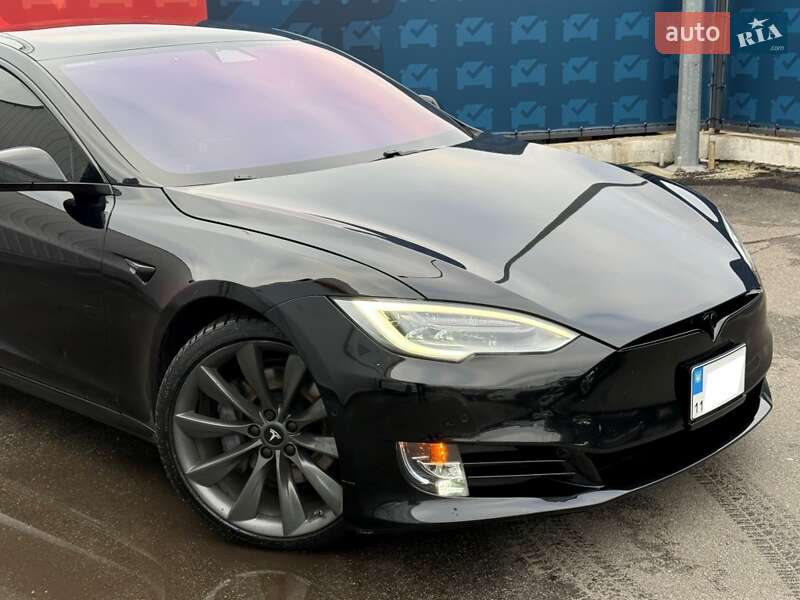 Ліфтбек Tesla Model S 2019 в Києві фото 14 Ліфтбек Tesla Model S 2019 в Києві