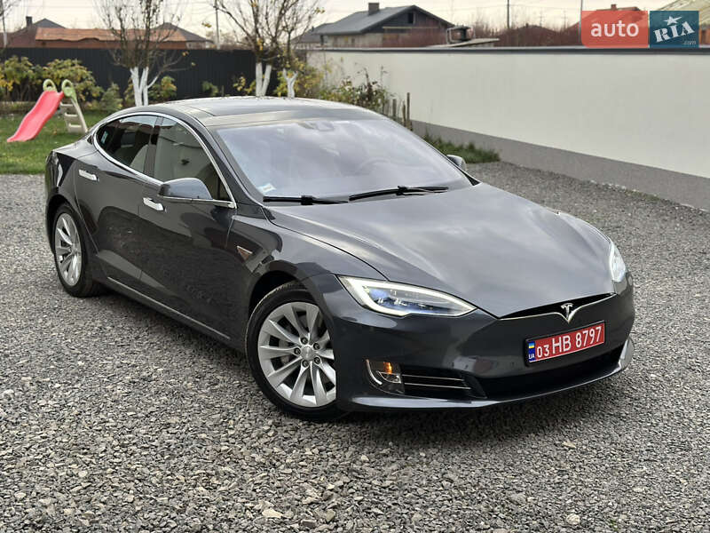 Ліфтбек Tesla Model S 2016 в Ужгороді фото 63 Ліфтбек Tesla Model S 2016 в Ужгороді
