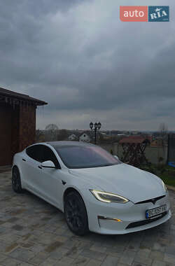 Лифтбек Tesla Model S 2021 в Золочеве