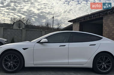 Лифтбек Tesla Model S 2021 в Золочеве