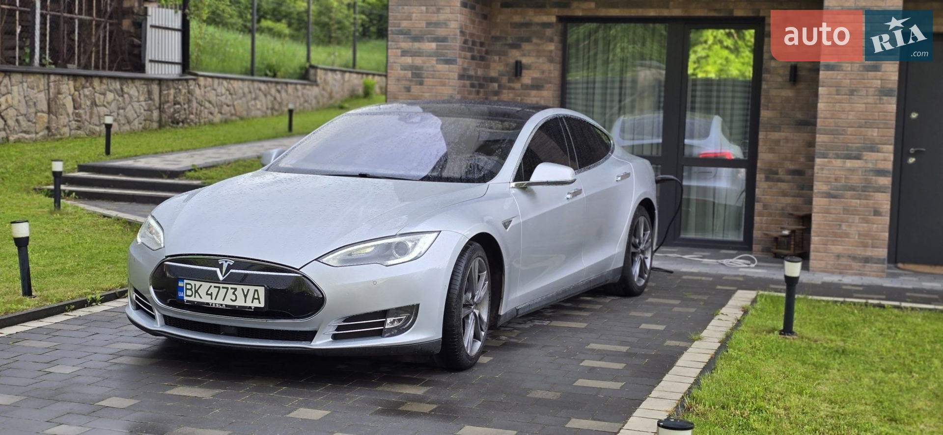 2015 Tesla Model S - мініатюра 16