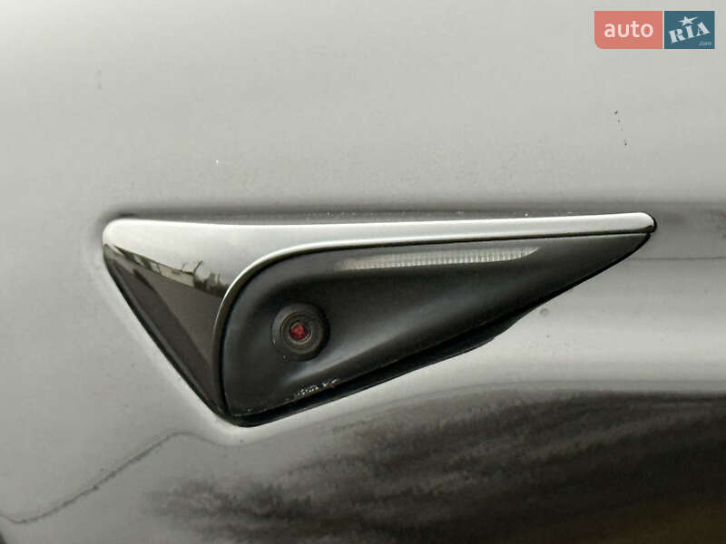 Ліфтбек Tesla Model S 2023 в Стрию фото 33 Ліфтбек Tesla Model S 2023 в Стрию