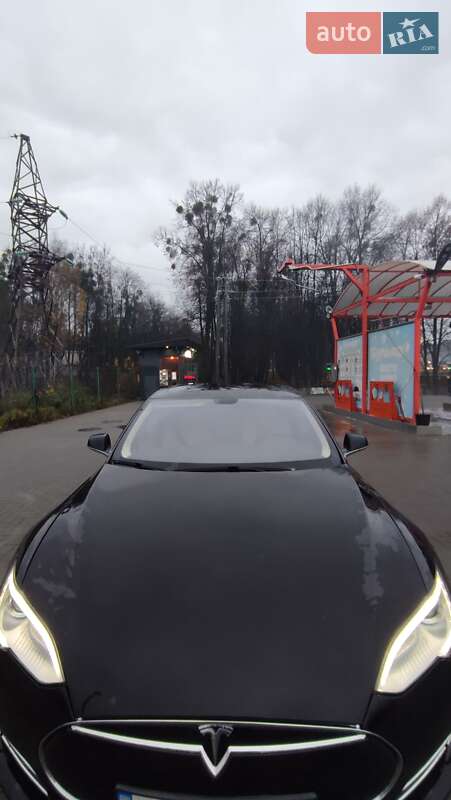 Лифтбек Tesla Model S 2014 в Житомире фото 2 Лифтбек Tesla Model S 2014 в Житомире