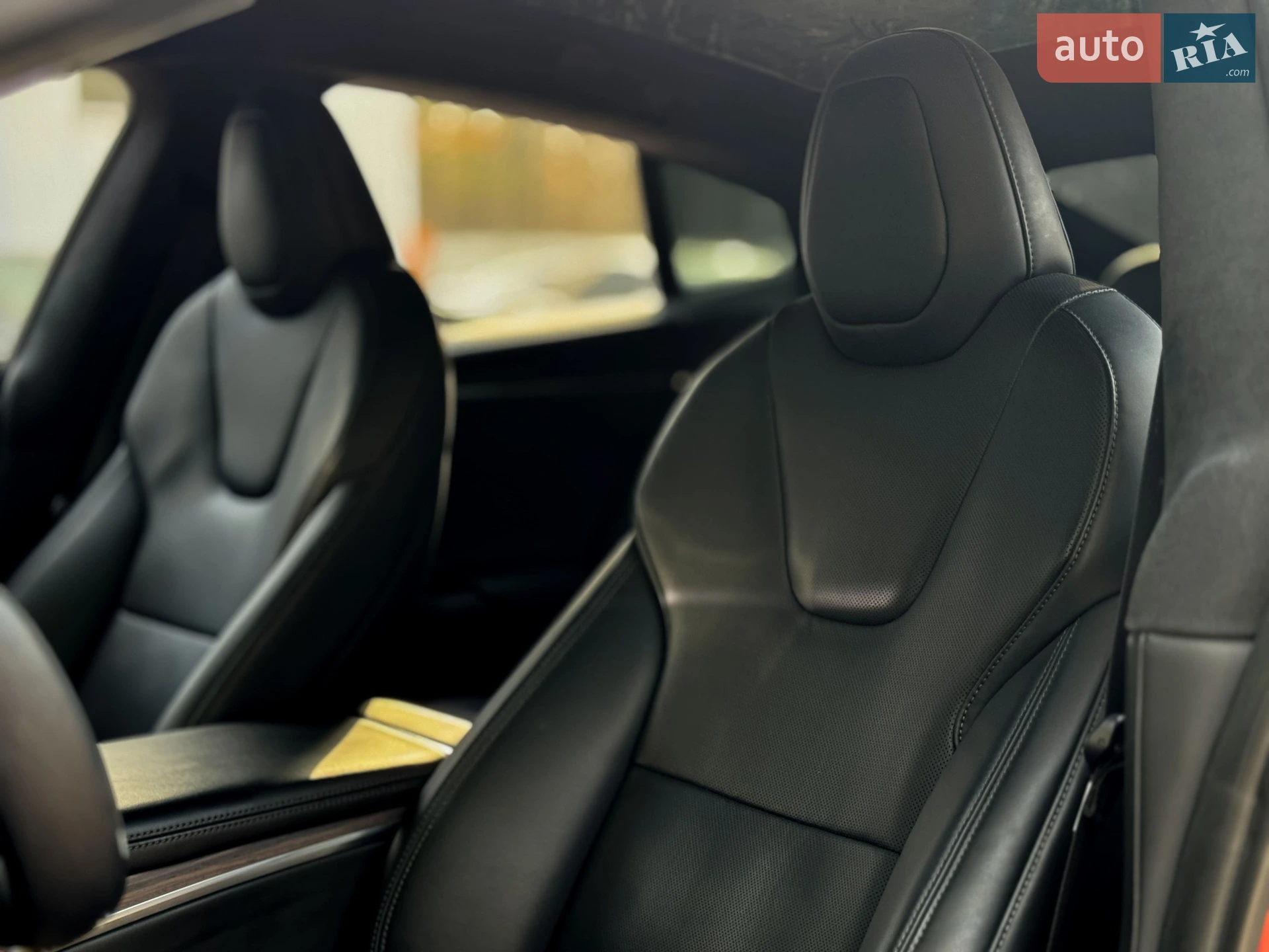 2022 Tesla Model S - мініатюра 14