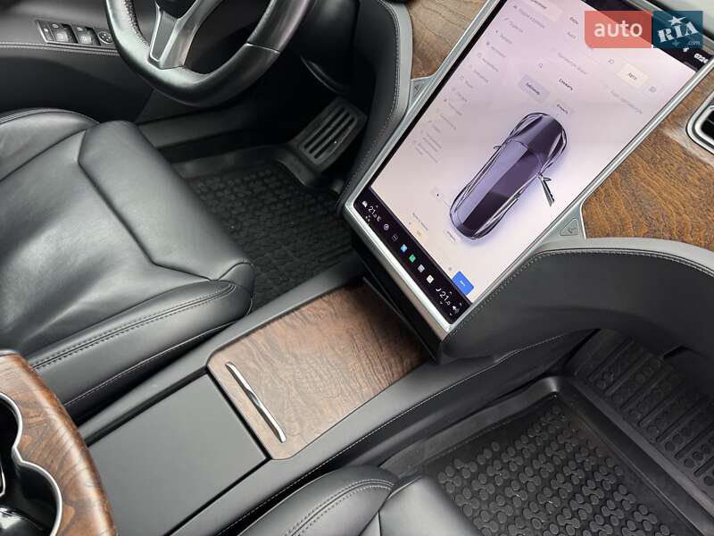Лифтбек Tesla Model S 2017 в Ирпене фото 33 Лифтбек Tesla Model S 2017 в Ирпене