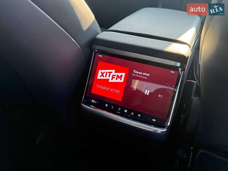 Ліфтбек Tesla Model S 2023 в Києві фото 17 Ліфтбек Tesla Model S 2023 в Києві