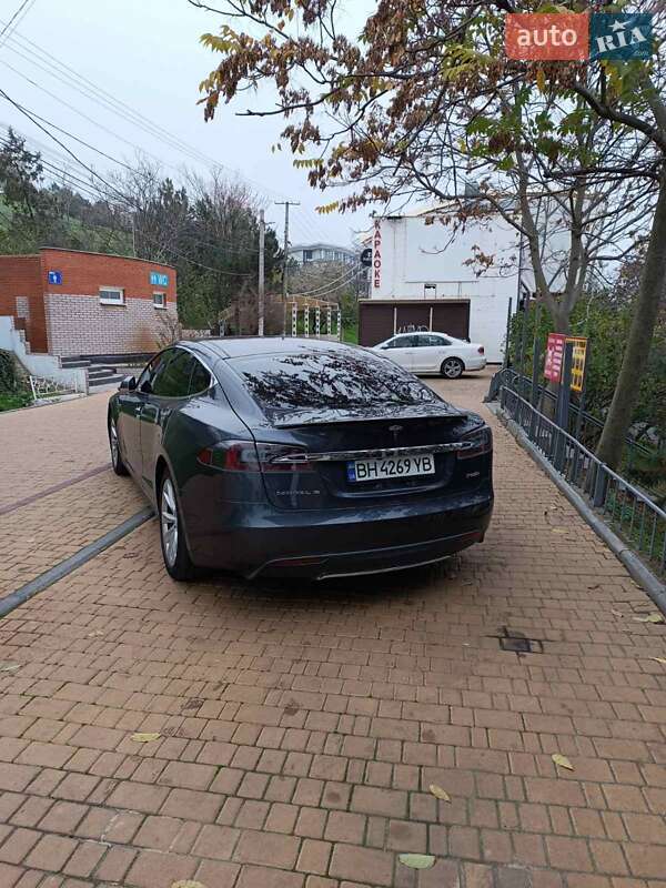 Ліфтбек Tesla Model S 2014 в Одесі фото 8 Ліфтбек Tesla Model S 2014 в Одесі