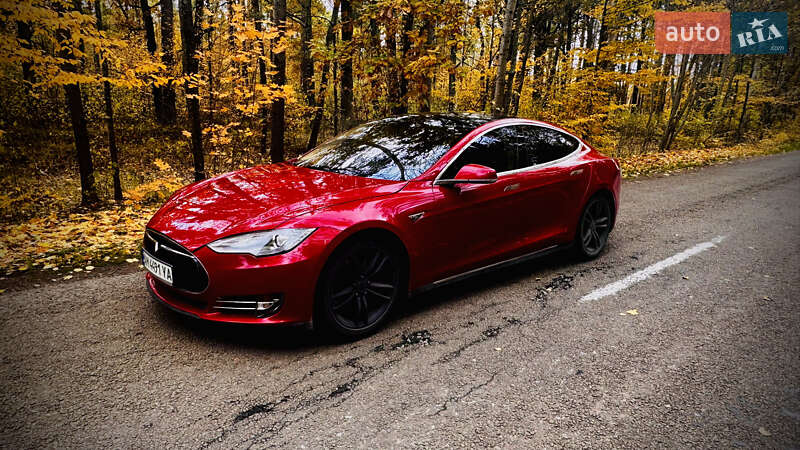 Tesla Model S 2014 Tesla Model S 2014