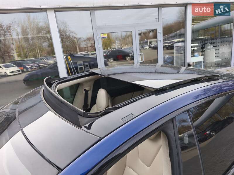 Лифтбек Tesla Model S 2018 в Днепре