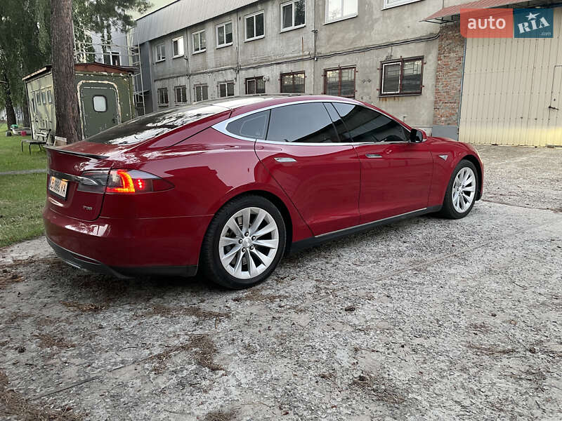 Ліфтбек Tesla Model S 2013 в Чернігові фото 6 Ліфтбек Tesla Model S 2013 в Чернігові