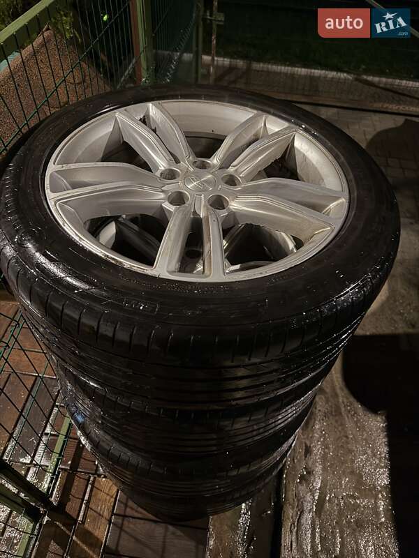 Ліфтбек Tesla Model S 2015 в Житомирі фото 21 Ліфтбек Tesla Model S 2015 в Житомирі