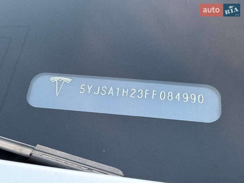 Ліфтбек Tesla Model S 2015 в Рівному фото 71 Ліфтбек Tesla Model S 2015 в Рівному