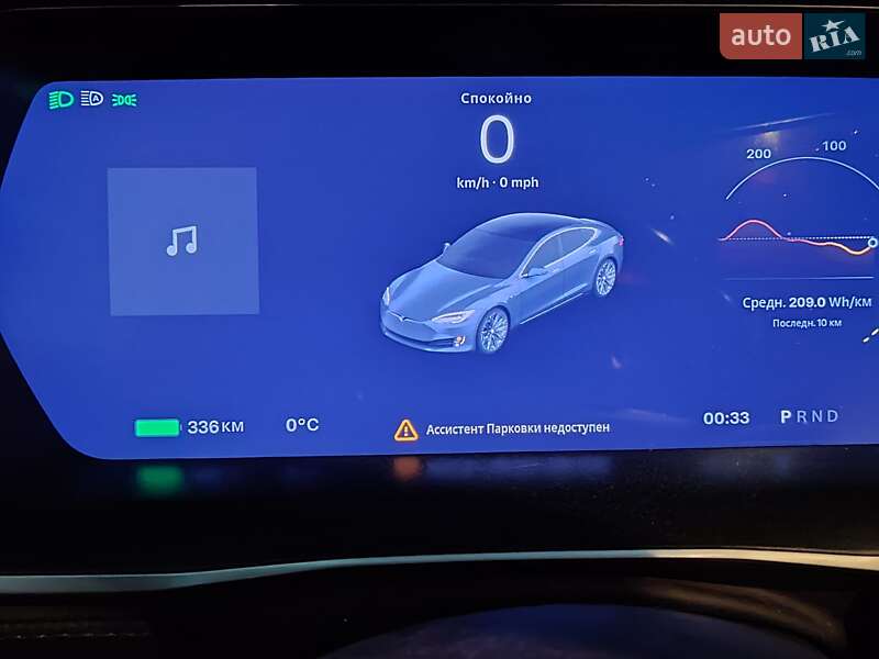 Лифтбек Tesla Model S 2017 в Виннице