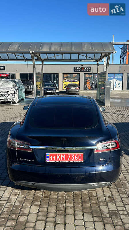 Лифтбек Tesla Model S 2012 в Львове фото 11 Лифтбек Tesla Model S 2012 в Львове